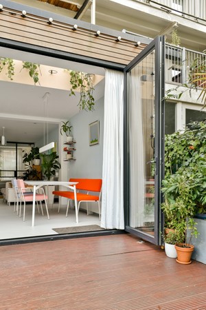 Medium property photo - Van Hogendorpstraat 154H, 1051 BX Amsterdam